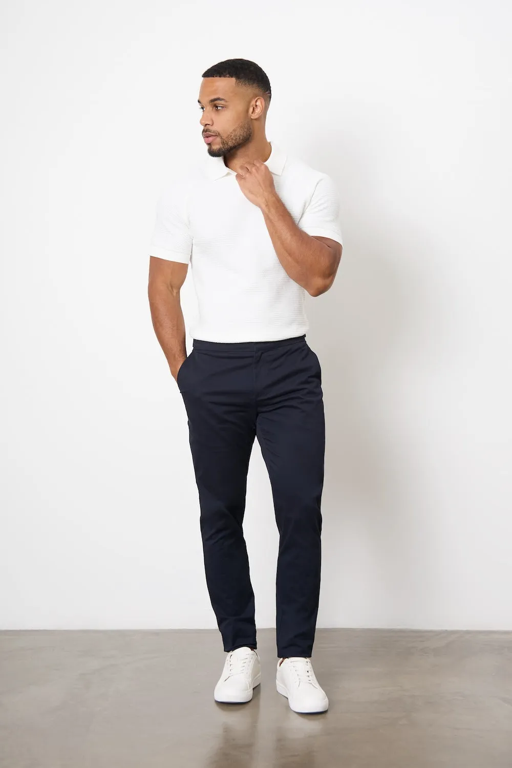 Weekend Adventure Body Sculpting Smart Chino Side Adjuster Pants in Navy