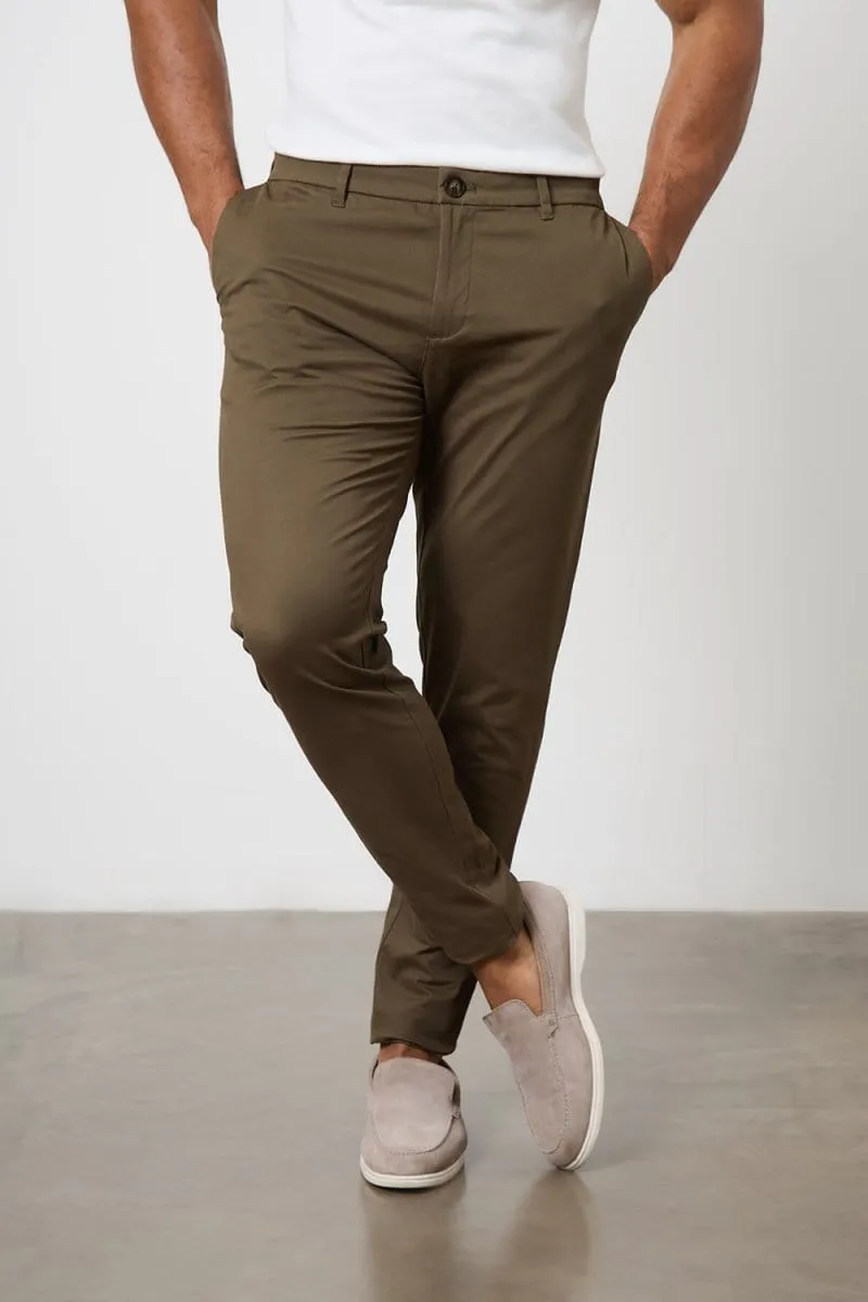 Active Layers Mid-rise fit Athletic Fit Cotton Stretch Chino Pants in Khaki