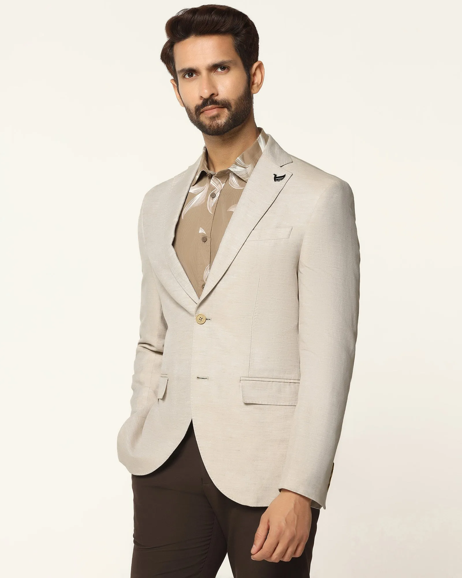 Sunday Walk Style Low Maintenance Fabric Formal Beige Solid Blazer - Gravity