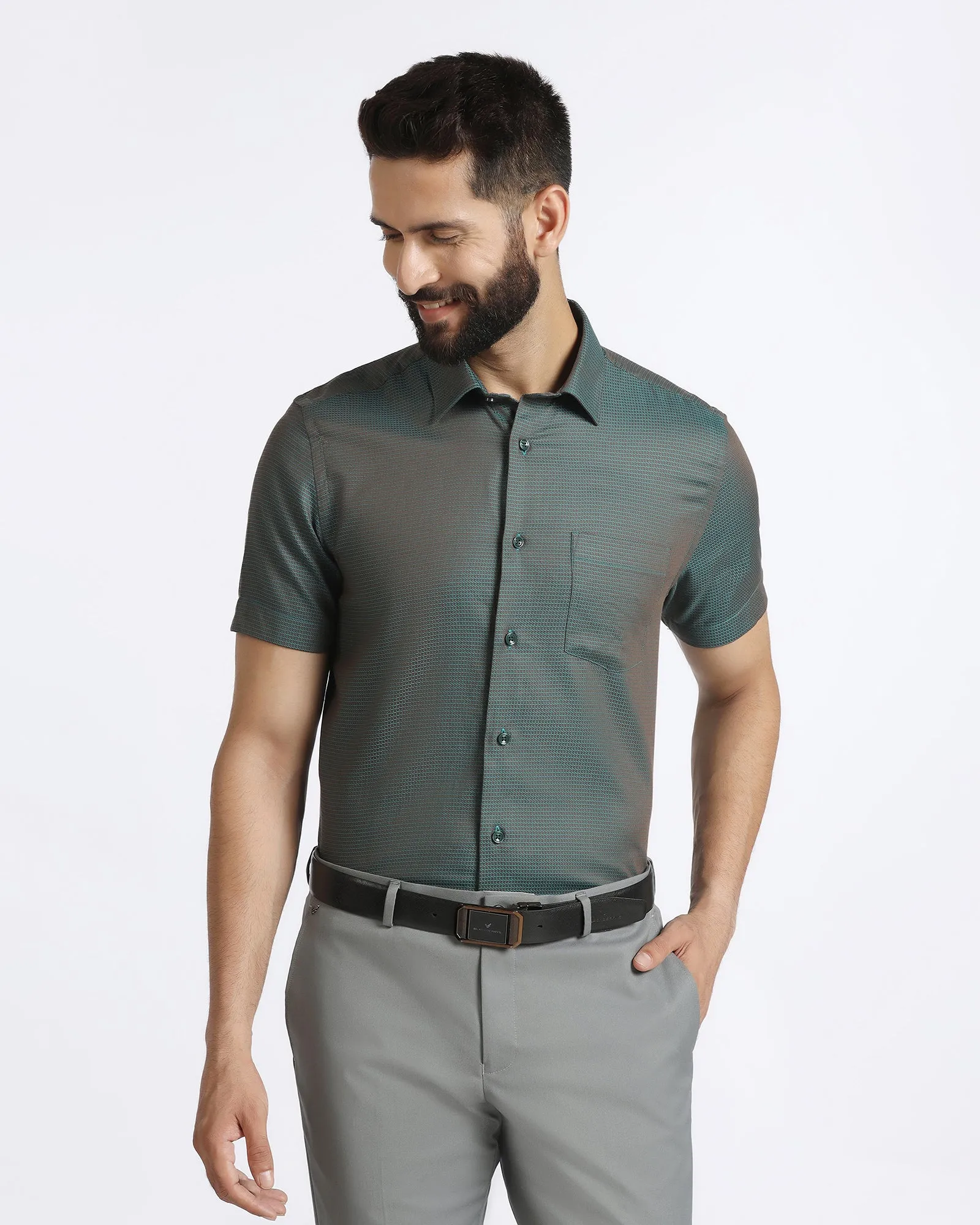 Shimmer Effect No Slip Shoulder Grip Beetle Textured Shirt - Recite