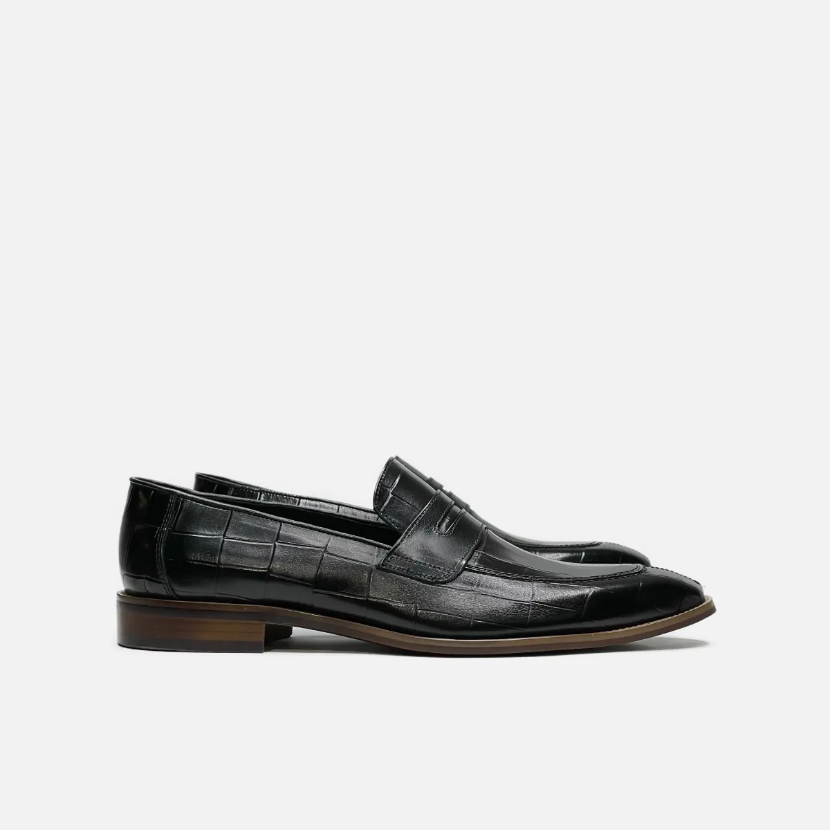 Soft Glide Zayen Slip On Dress Shoes