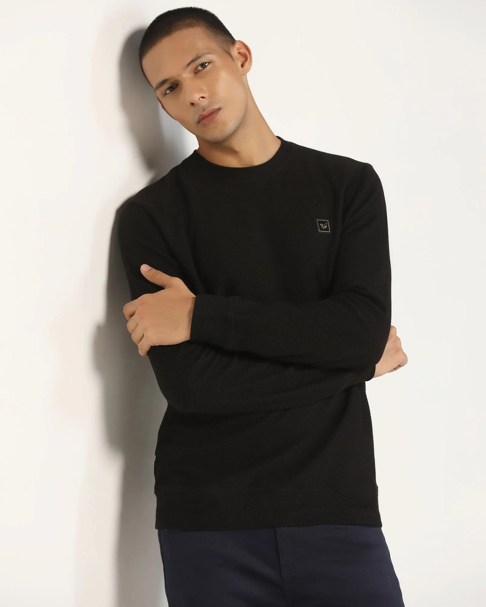Crew Neck Black Structure Sweatshirt - And Run Ready Shape Hug