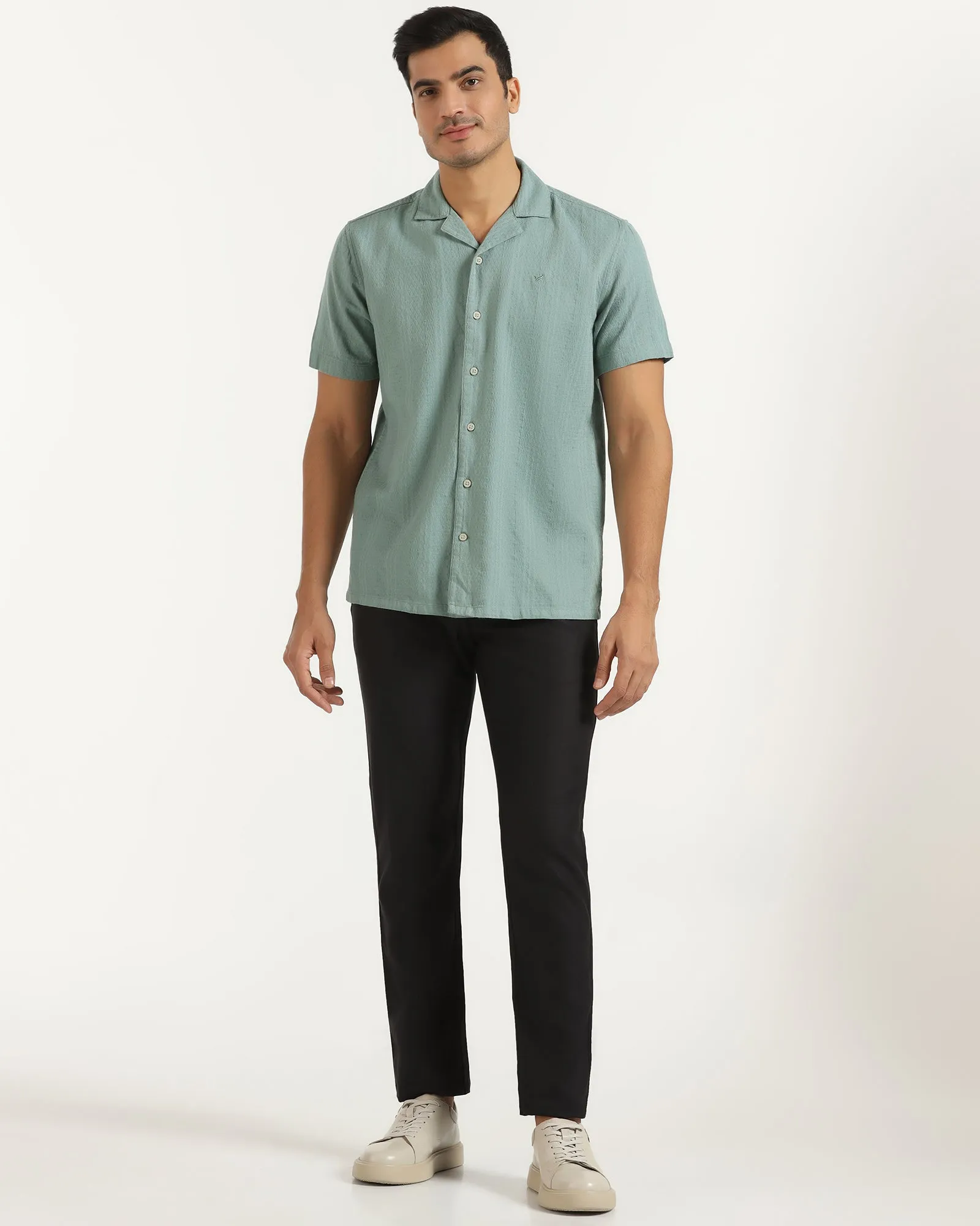 Casual Half Sleeve Green Textured Shirt - Elister slim fit