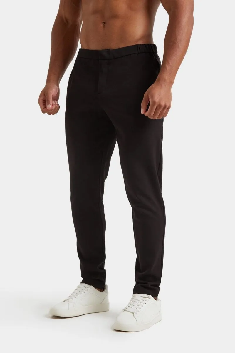 Sporty Design 365 Pants in Black