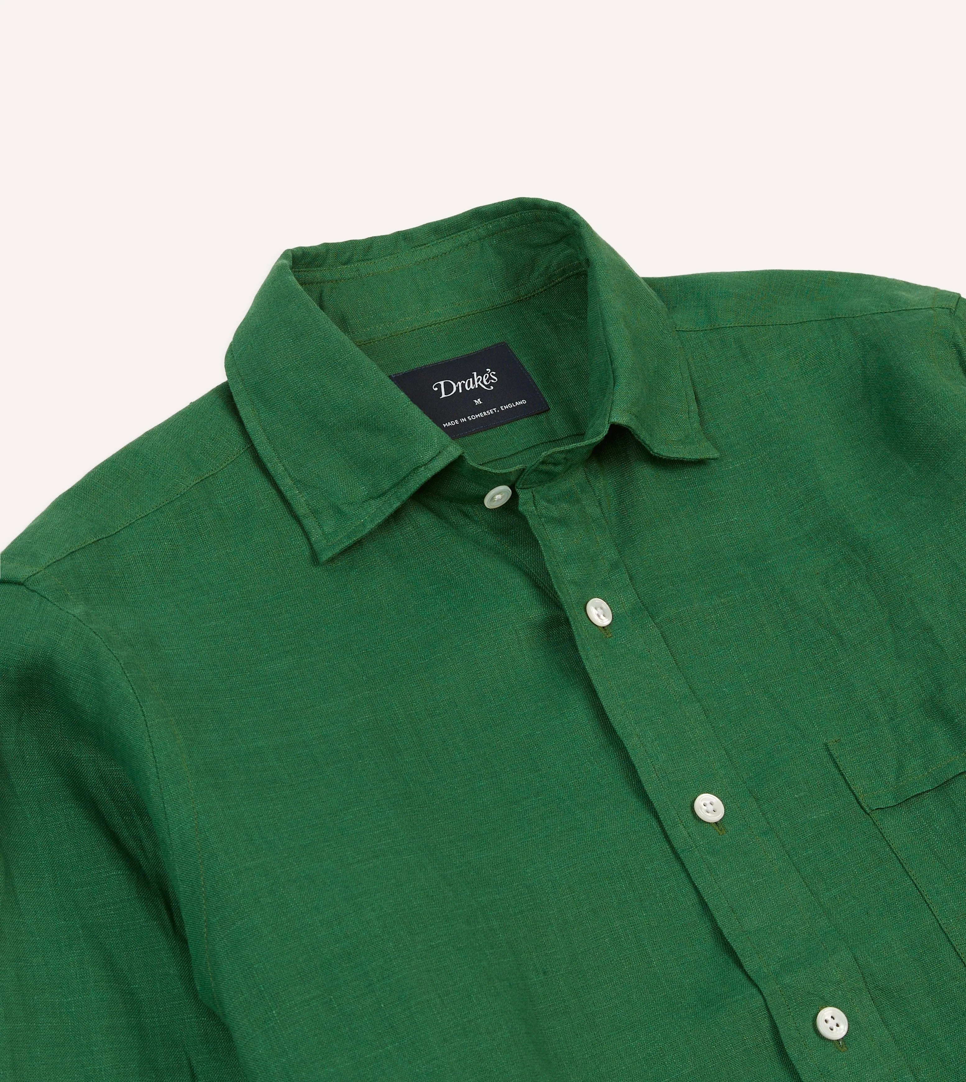 Seamless construction Forest Green Linen Spread Collar Shirt