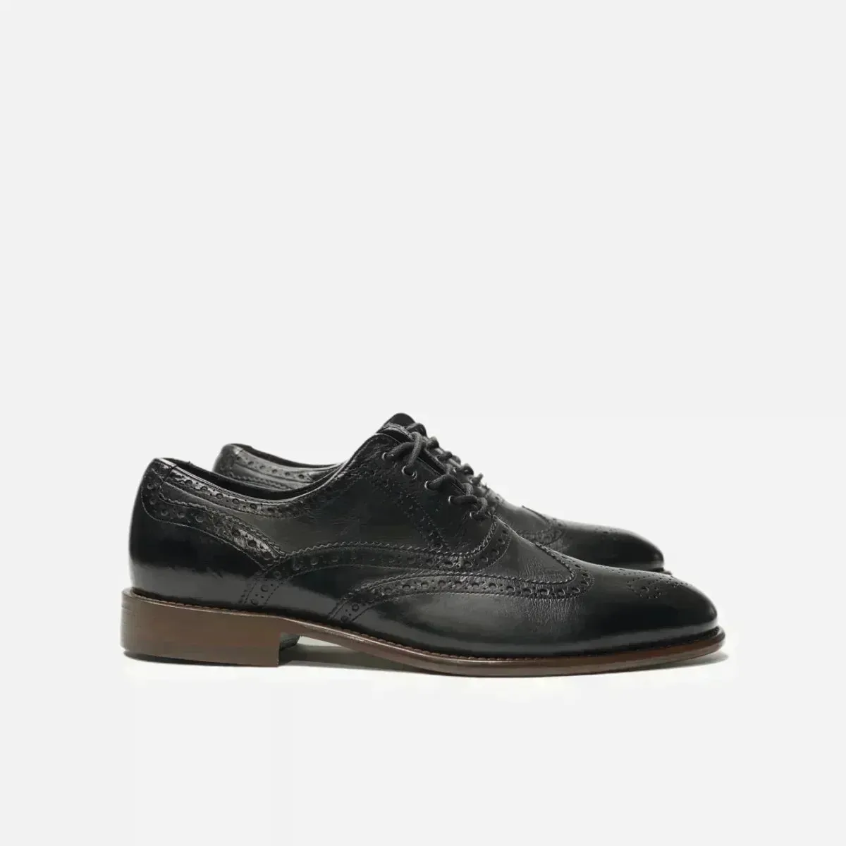 Bryson Wingtip Dress Shoes Opulent Fit Light Pace