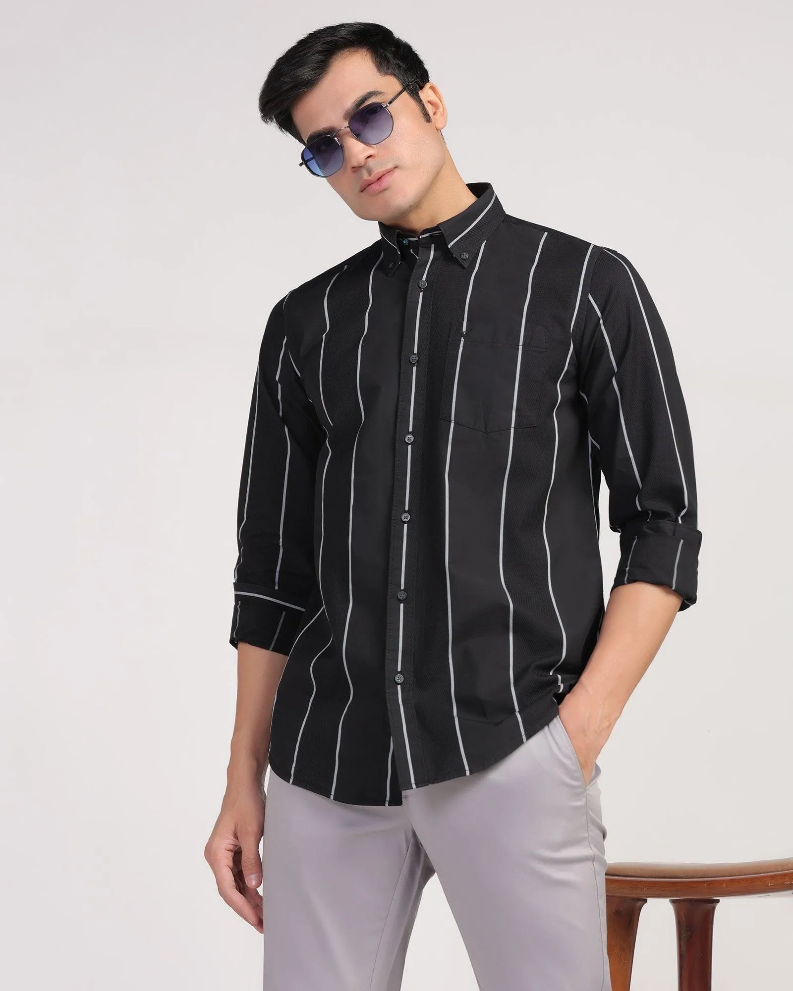 Loose Comfort Casual Black Stripe Shirt - Dustin
