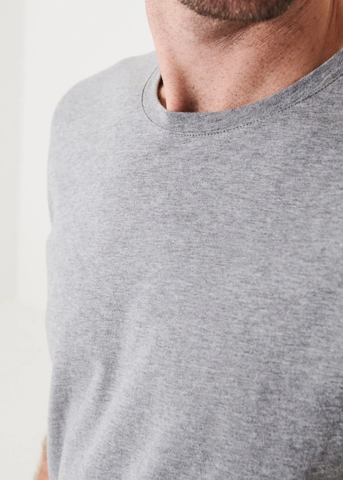 Iconic Pima Cotton Stretch Crew T-Shirt - Grey Comfortable Chic Vibe