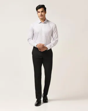 No Frills Fit Slim Comfort B-95 Formal Black Textured Trouser - Iron