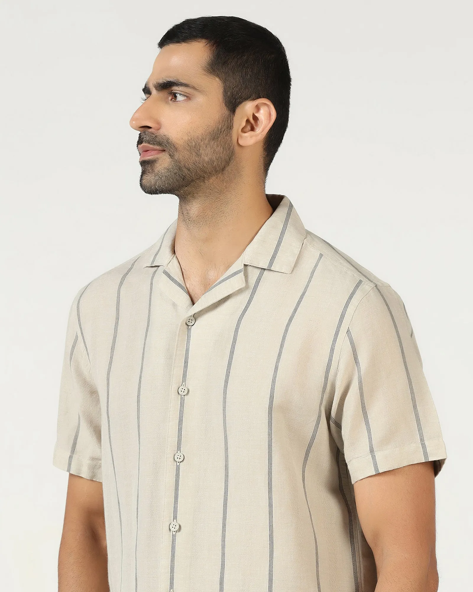 Natural Half Sleeve Linen Stripe Shirt - Ramiro Functional Pocket Smooth Zipper Design