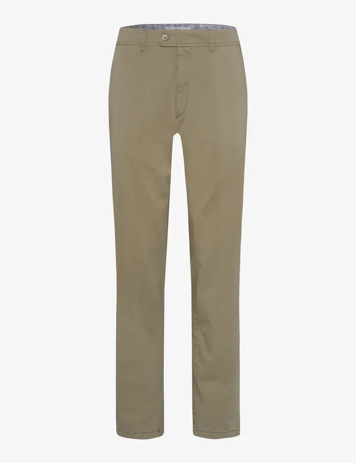 Timeless Fit Stretch Panels Brax Kapok Hi Flex Chino Pant in Beige