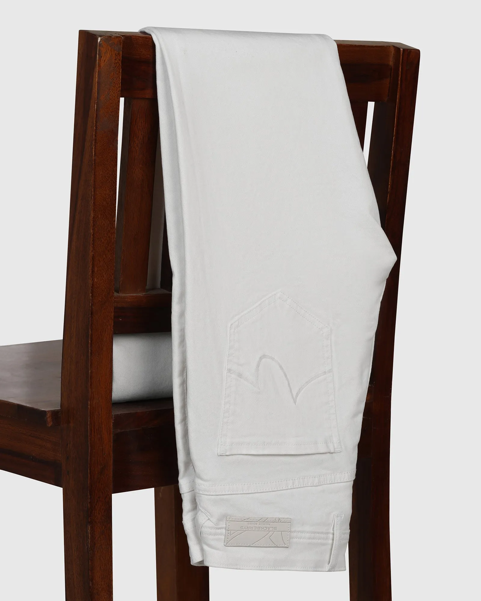 Sleek Shape Everyday Gym Ready Bleed Zero Slim Yonk Fit Prestine White Jeans - Rene