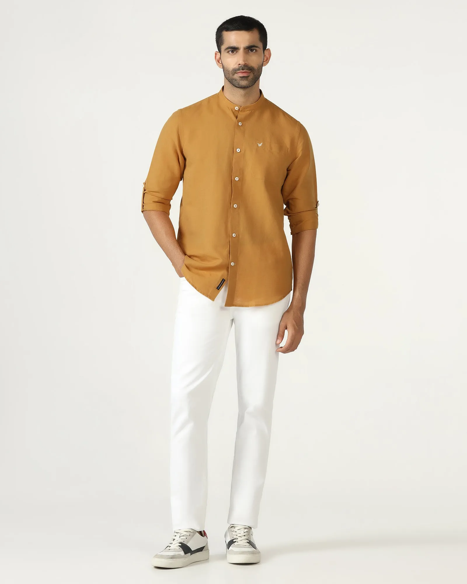 Lightweight Feel Travel-friendly Yellow Linen Solid Shirt - Salmon