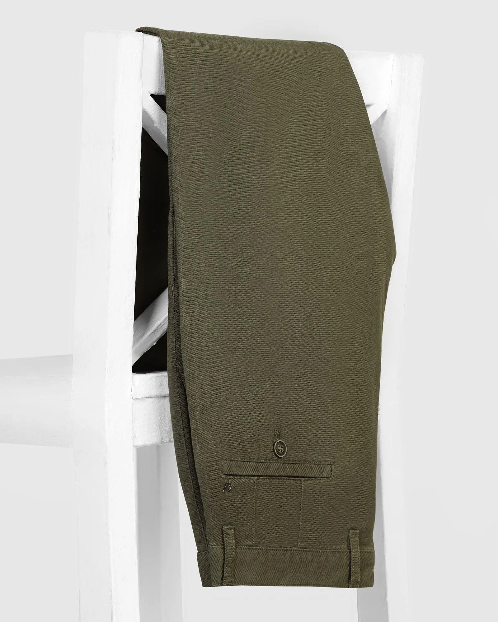 Slim Fit B-91 Casual Olive Solid Khakis - Mint ReflectiveAccentDetails