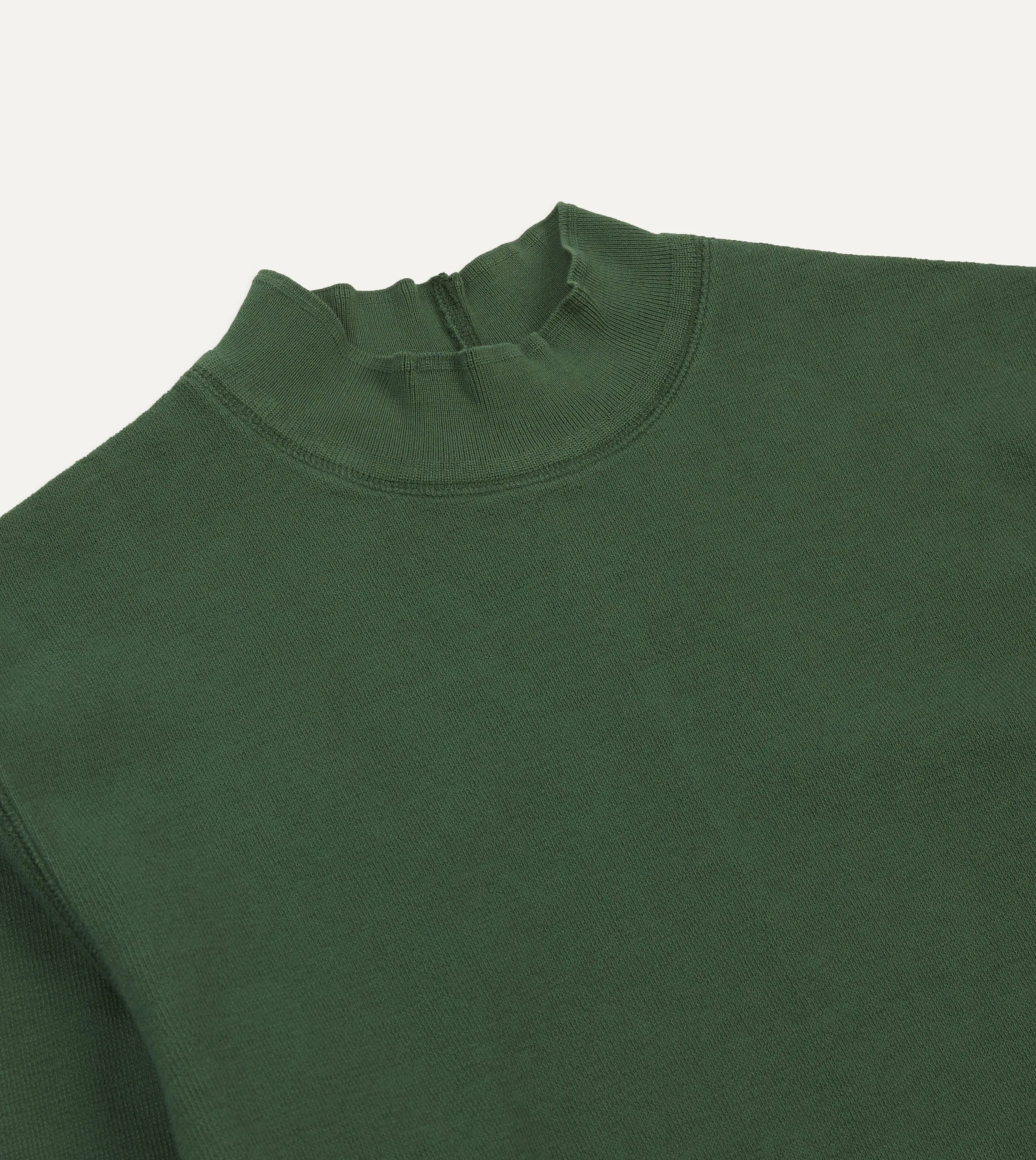 Informal charm Green Cotton Long-Sleeve Mock Neck Hiking T-Shirt