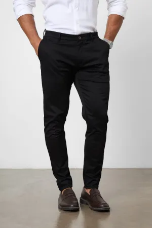 Essential Comfort Wear Athletic Fit Cotton Stretch Chino Pants in Black