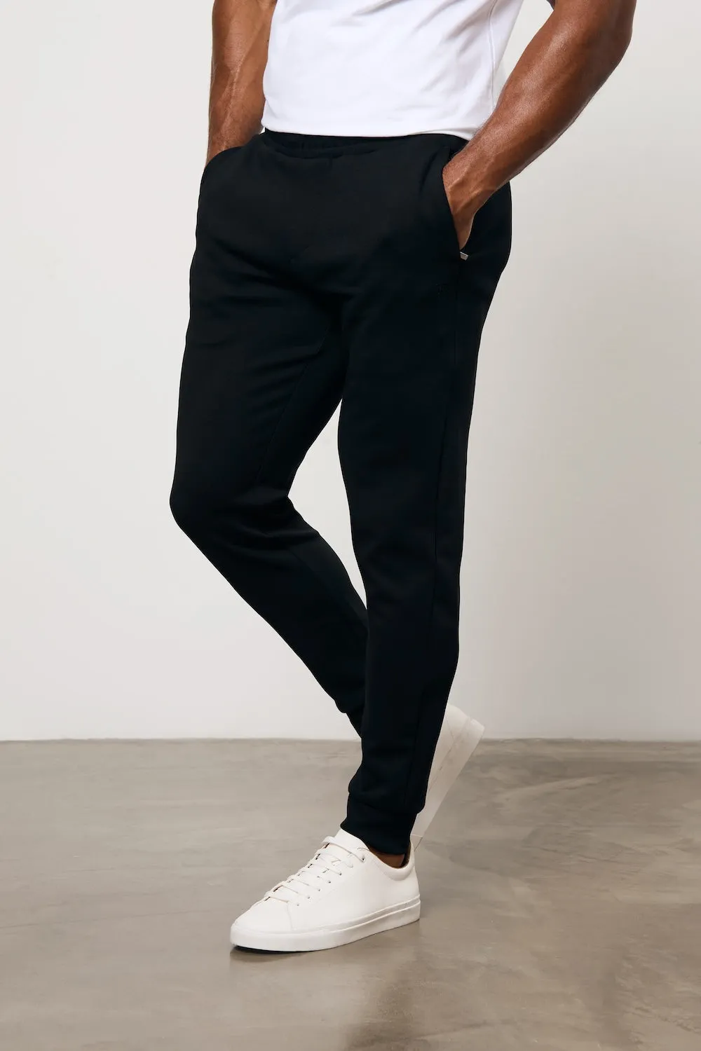 Interlock Sweat Jogger in Black Basic Style All Weather Comfort