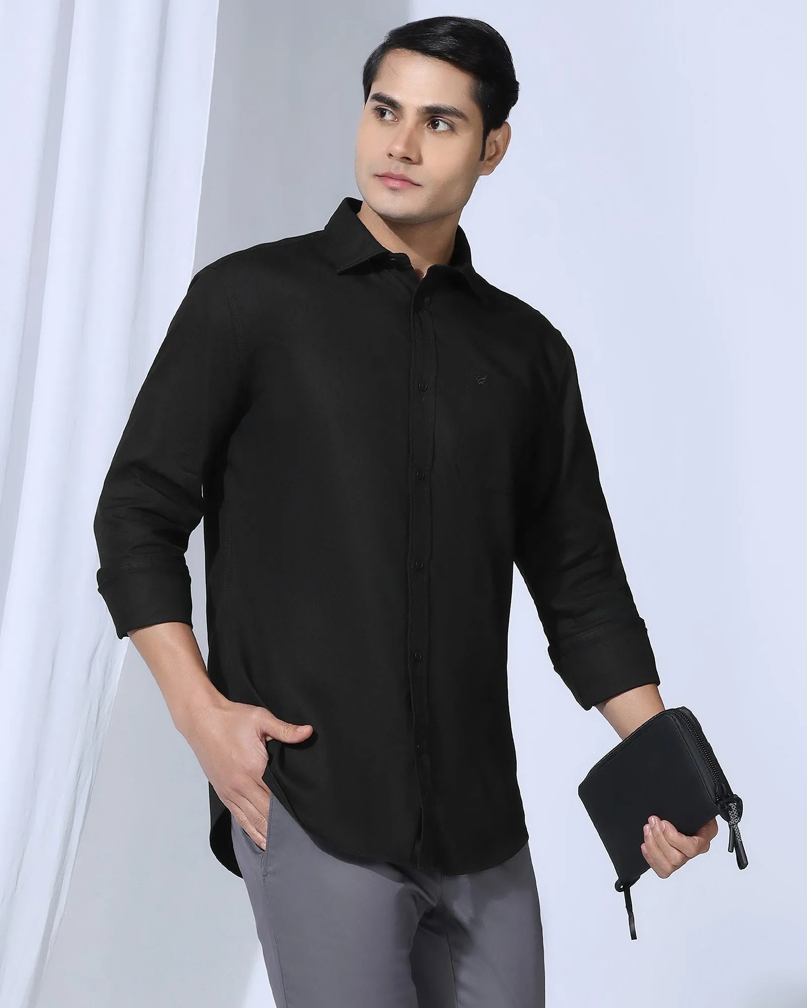Casual Black Textured Shirt - Caty gender-neutral