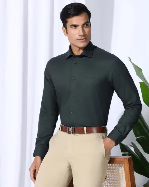 Non Iron Formal Dark Green Solid Shirt - P31 Designer Touch
