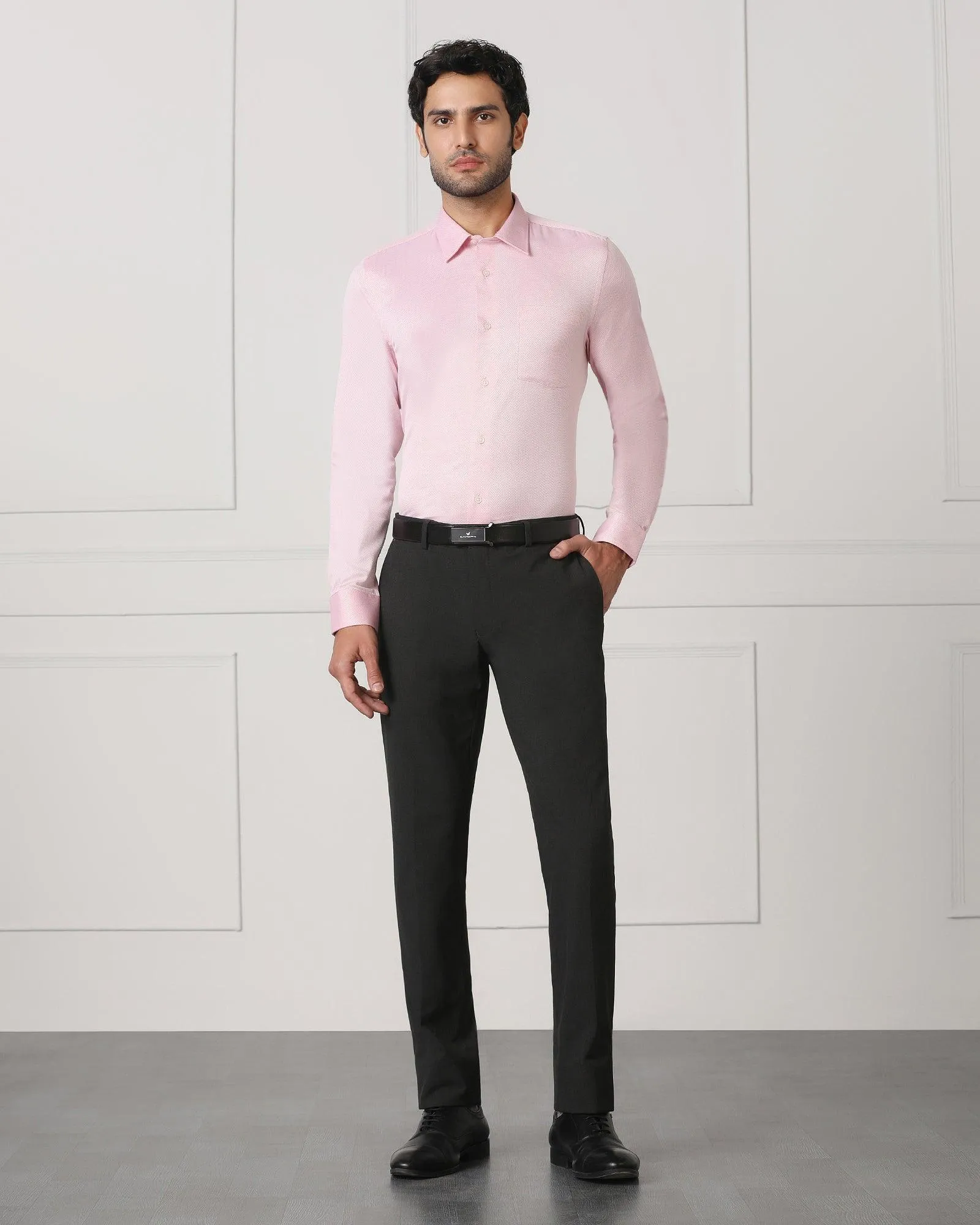 Must Haves Formal Pink Solid Shirt - Samuel Snag Free Surface