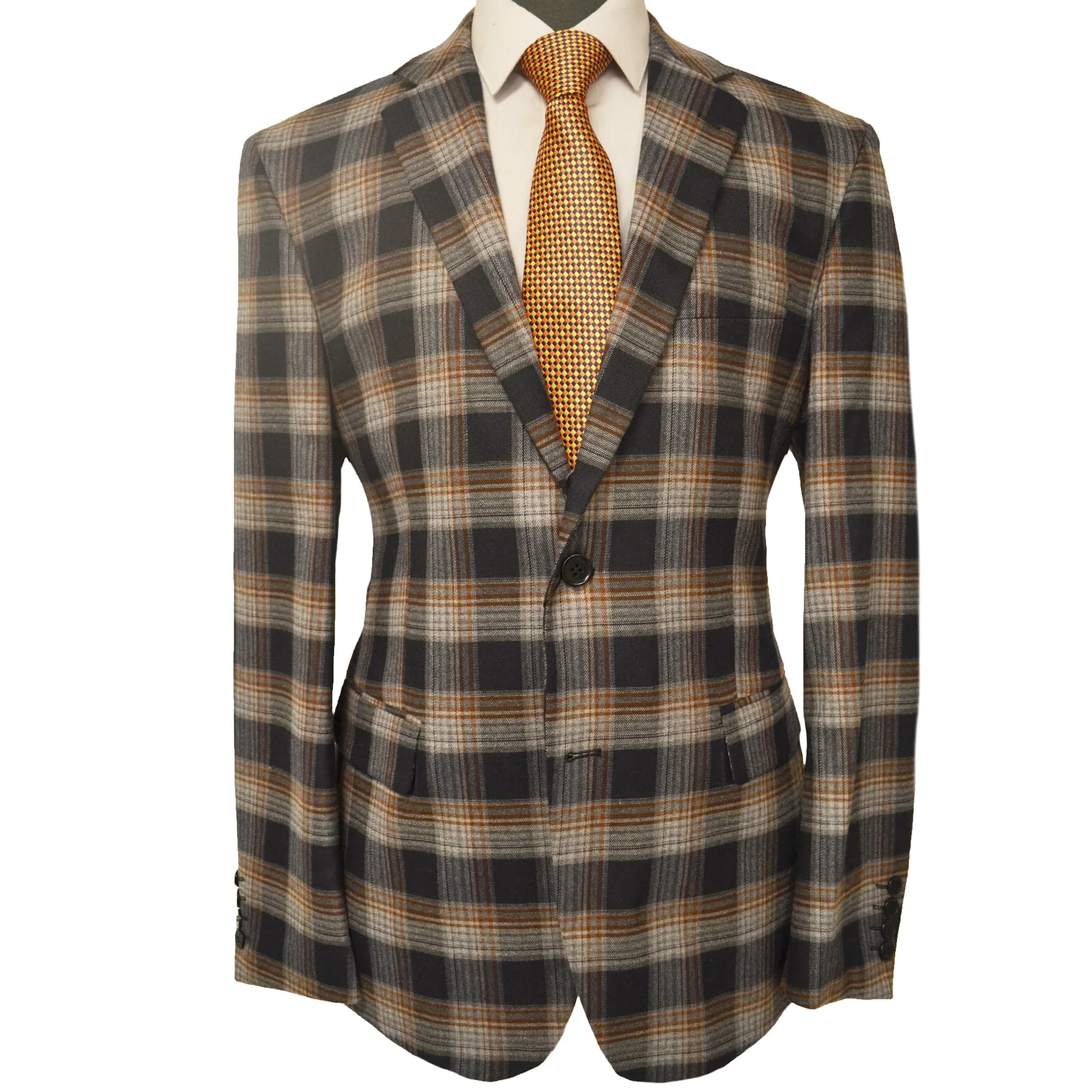 TR PREMIUM/TRB Non Irritating Tags Adjustable Hood Feature