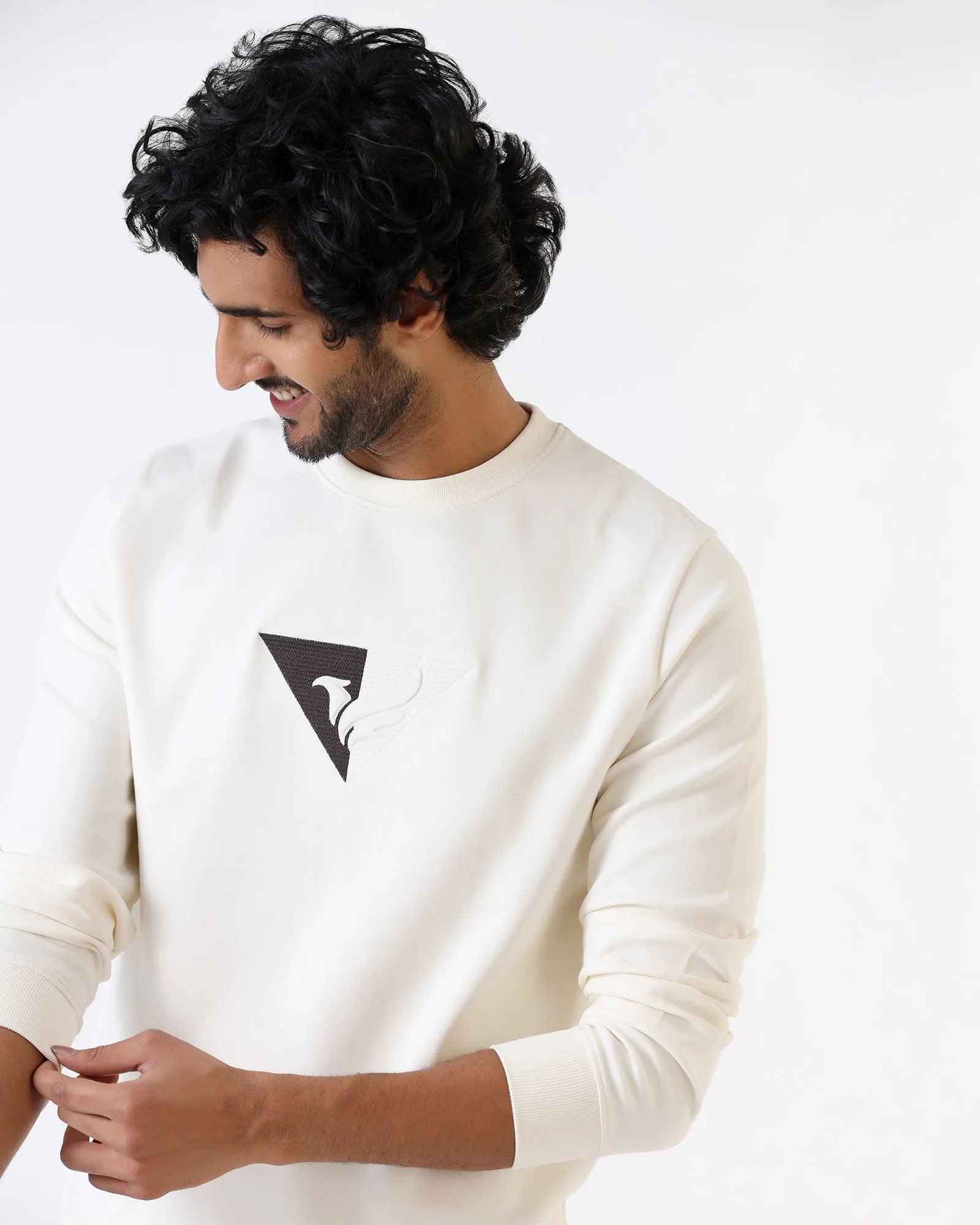 Office Mood EasyAdjustment Off White Crew Neck Solid Sweatshirt - Bling