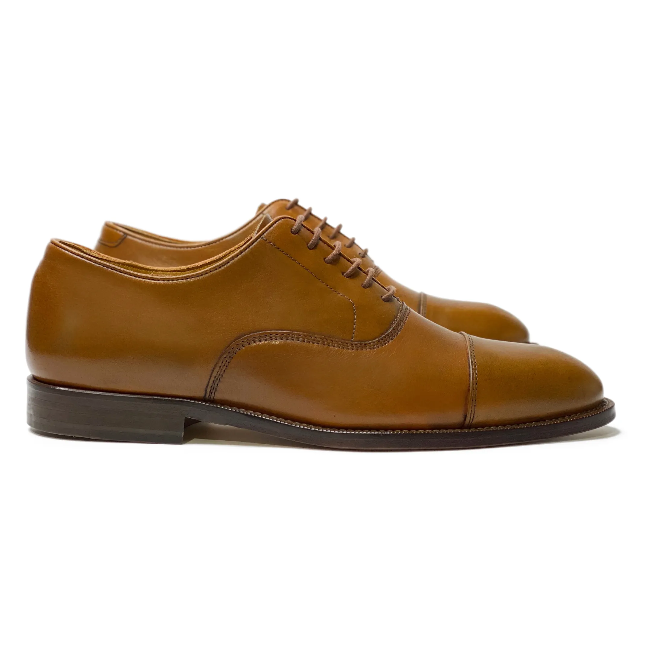 Eeric Cap Toe Oxford All Purpose Look Shine Coat
