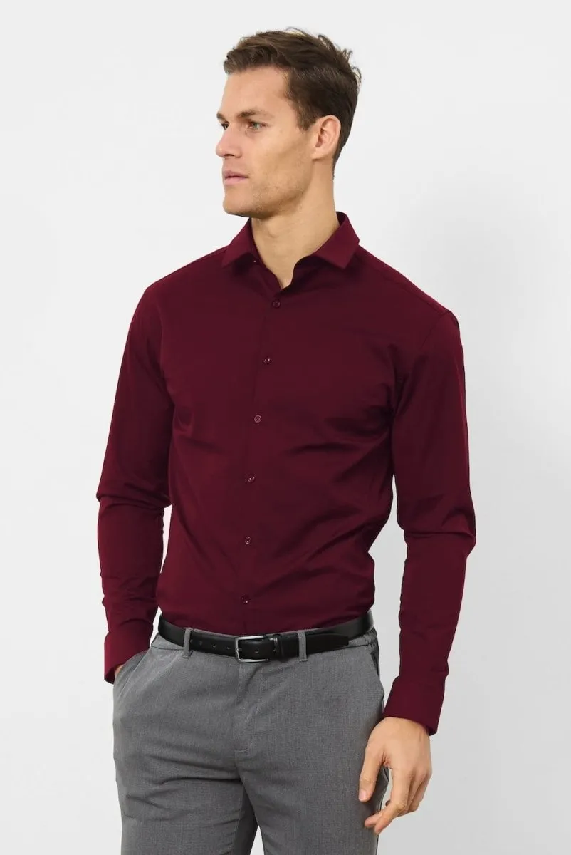 Stretch Material Athletic Fit Dress Shirt in Burgundy