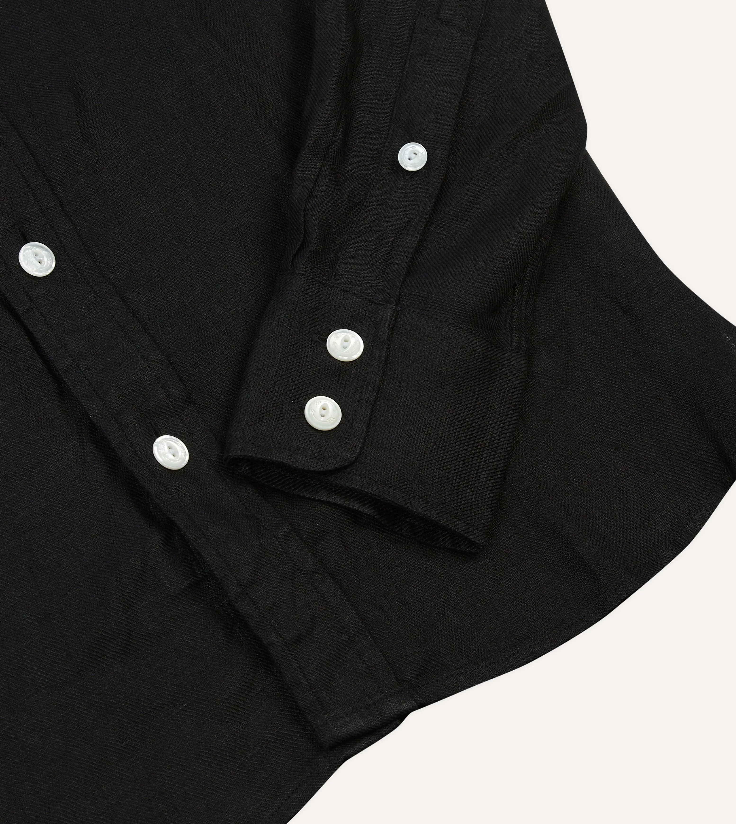 Durable Thread Construction Soft Material Black Linen Twill Two-Pocket Western Shirt