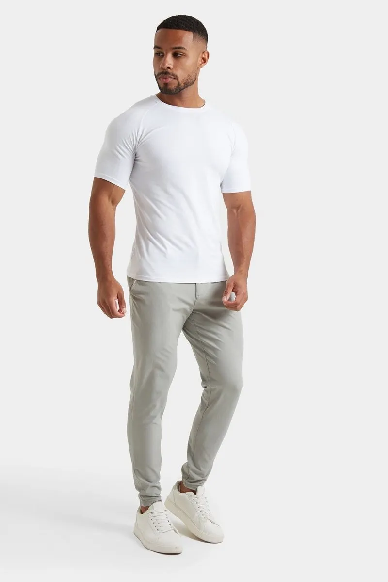 Outdoor Fit Mesh Comfort Everyday Tech Pants in Soft Grey