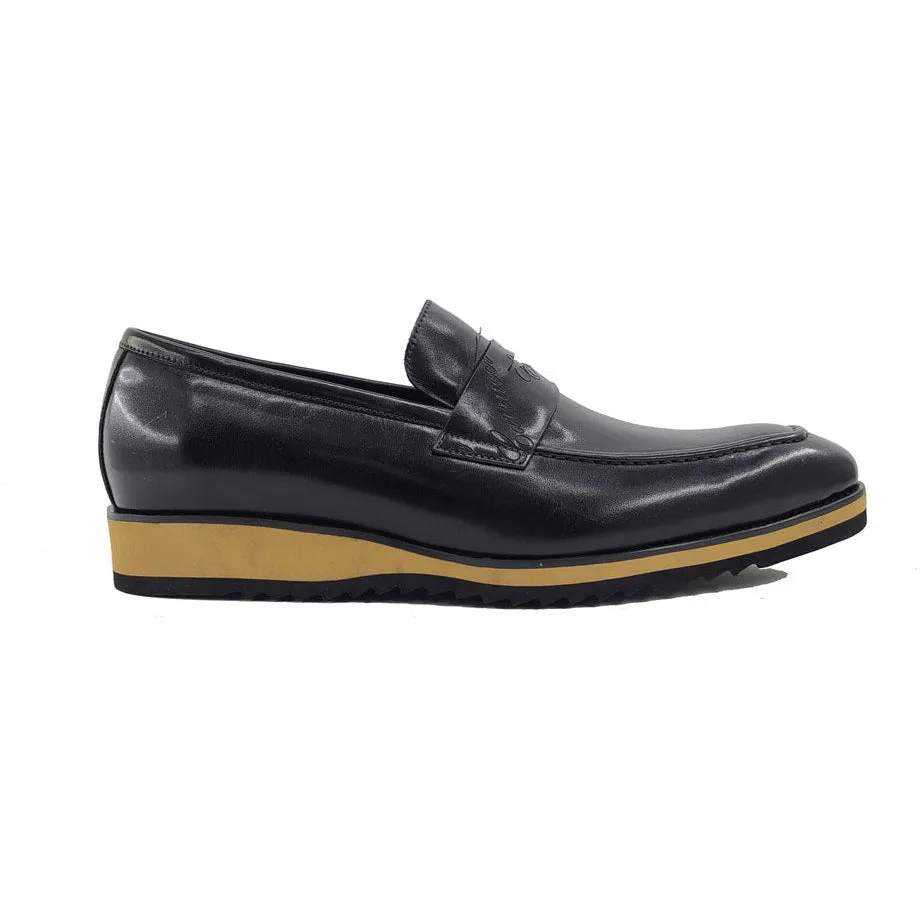 Trendy Sole Desk Style Carrucci Black Signature Casual Loafer