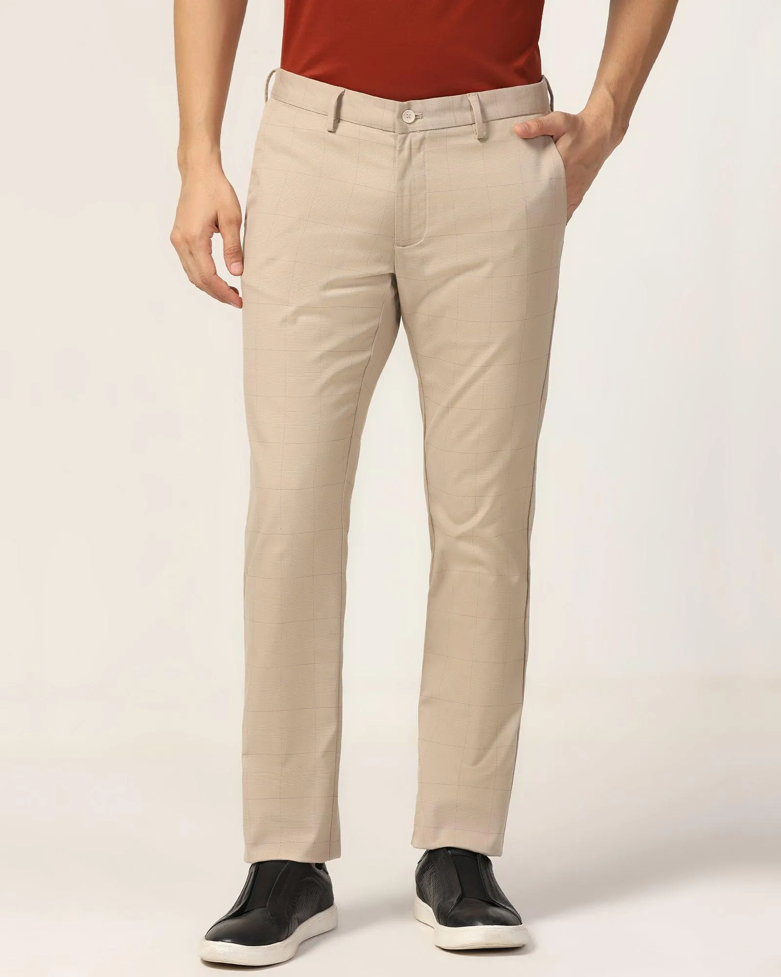 Performance Design Slim Fit B-91 Casual Beige Check Khakis - Gap