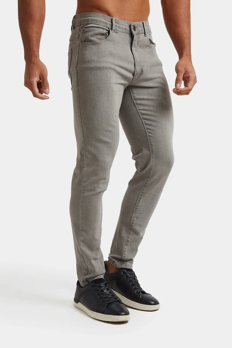 Athletic Fit Jeans in Light Grey Winter Fashion