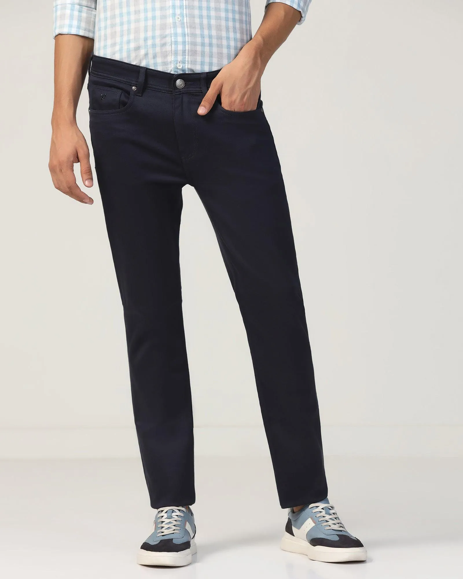 Nature Lover Party Look Distressed Detailing Bleed Zero Slim Yonk Fit Navy Jeans - Abto