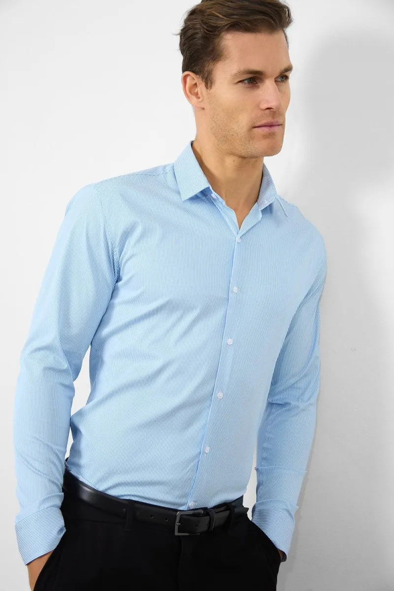 Performance Business Shirt in Blue/White Bengal Stripe high-low hem