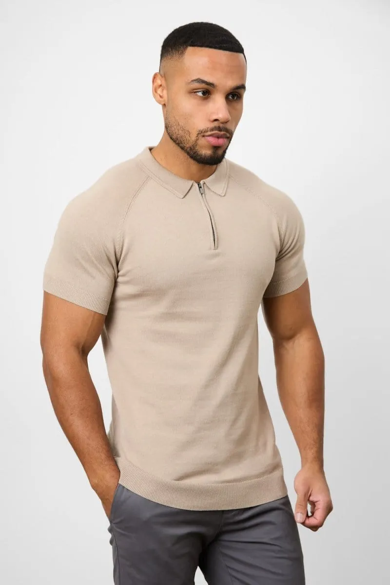 Breathable Stretch Layered Hem Reinforcement Knitted Zip Polo Shirt in Neutral
