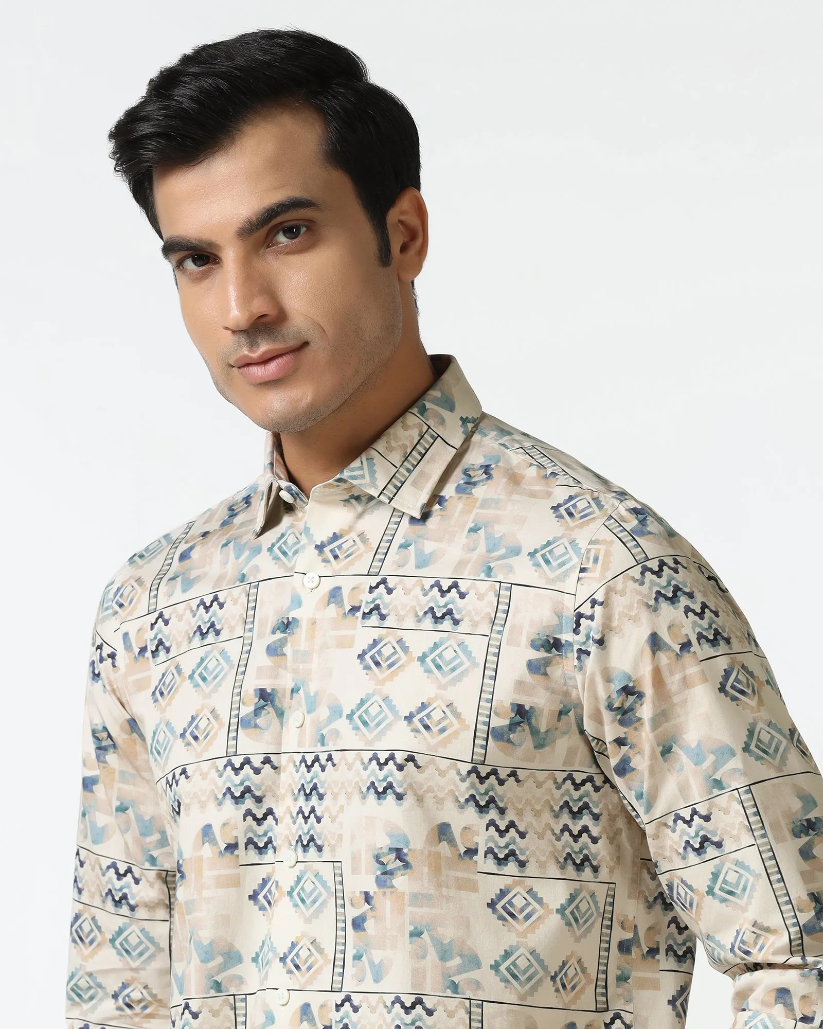 Traveler??s Choice Personalized Touch Beige Printed Shirt - Ryne