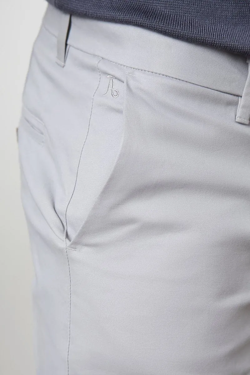 Athletic Fit Chino Shorts 5" in Pale Grey Classic Cut Chafe Resistant Seams