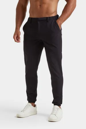 High Quality Material Stain Resistant Everyday Tech Pants in Black
