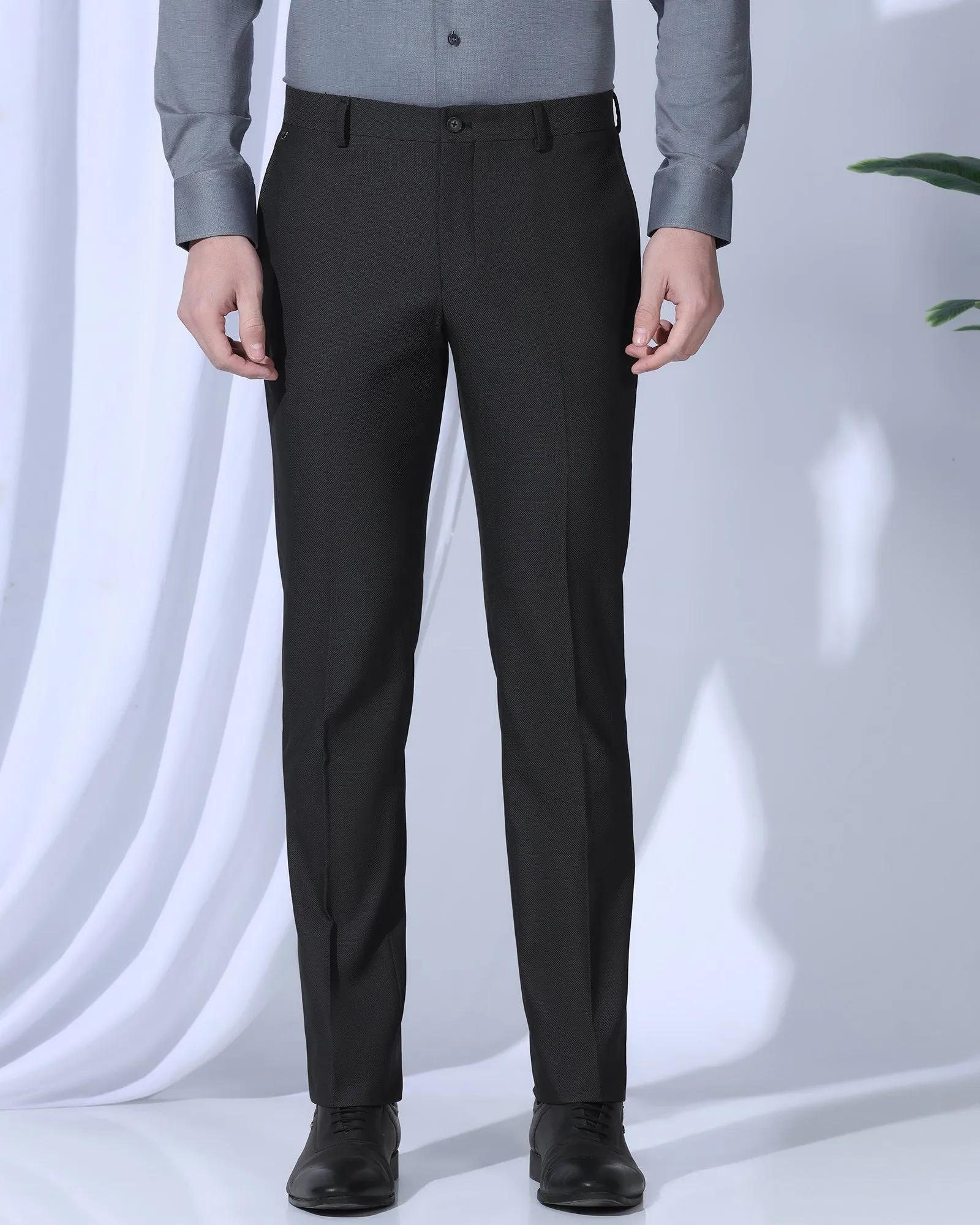 Thermal Regulating Fabric Slim Comfort B-95 Formal Black Textured Trouser - Coach