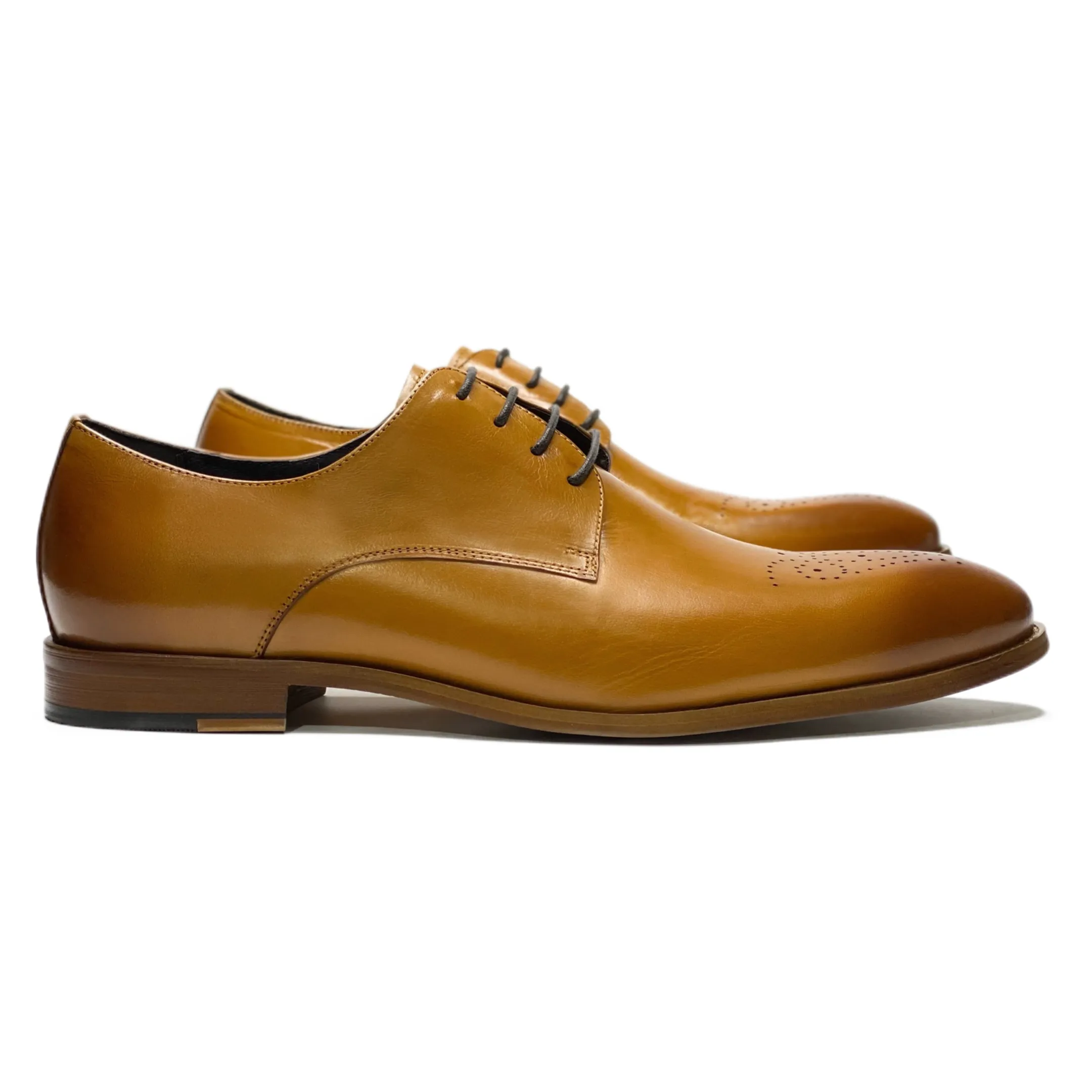 Zebedee Medallion Toe Derby Timeless Design