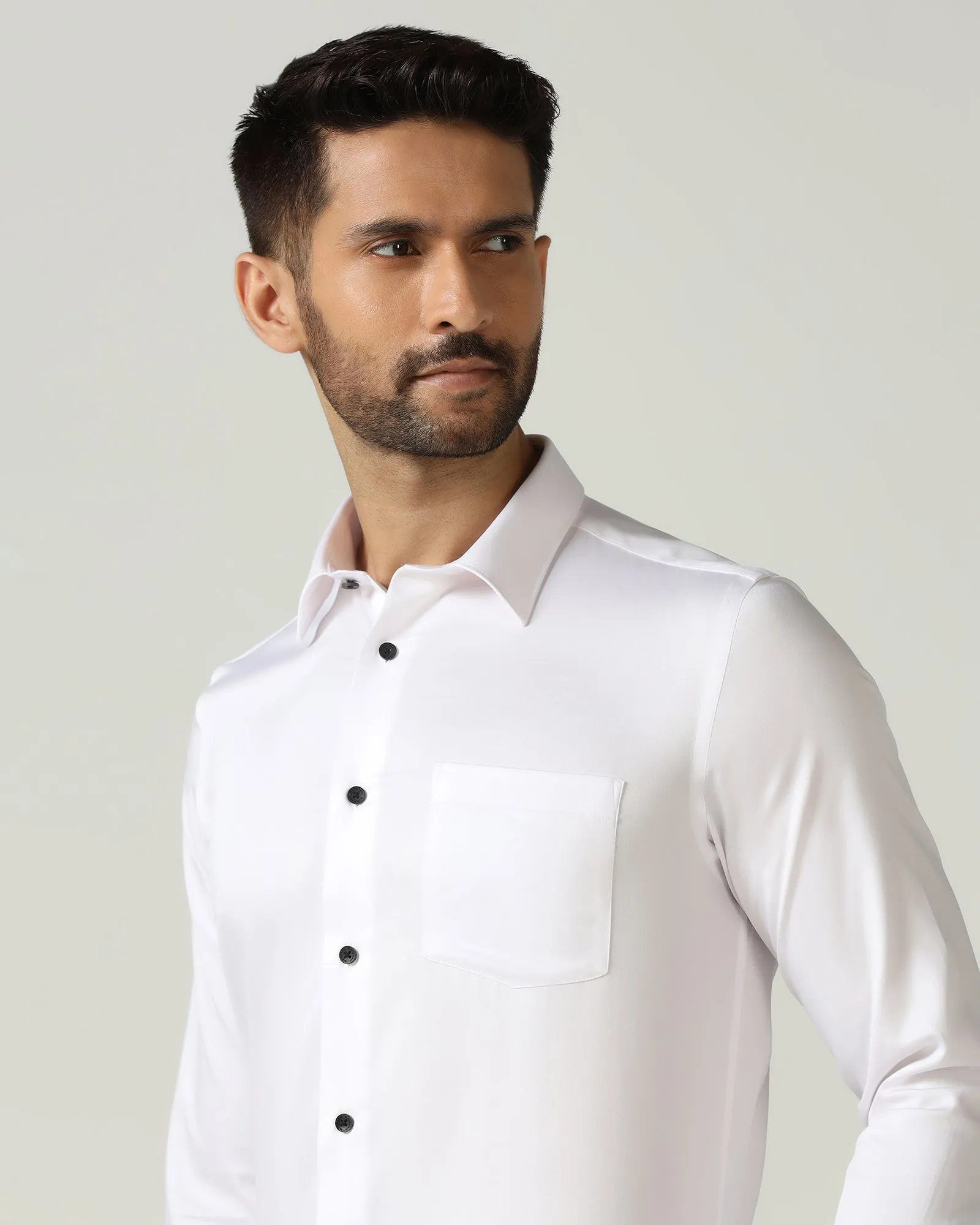 Non Static Finish White Non Iron Solid Shirt - Sailor