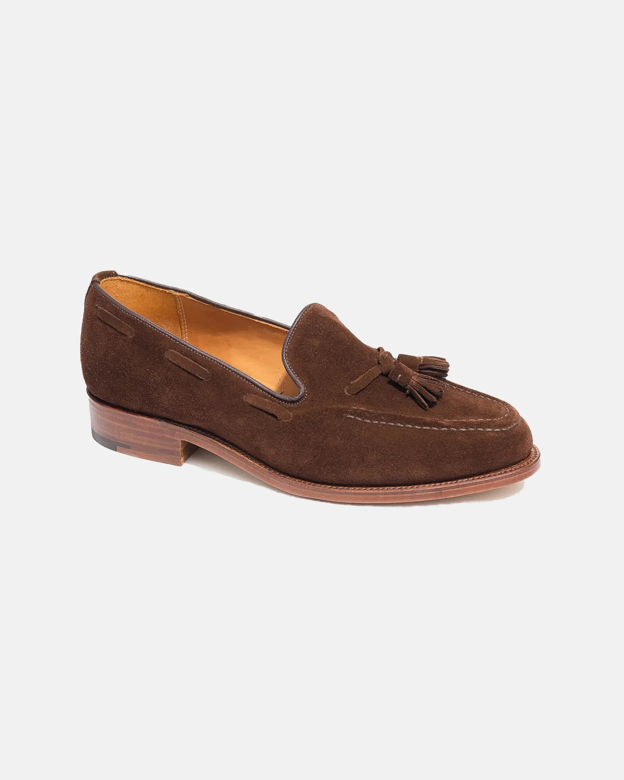 Made-in-England Snuff Suede Tassel Loafer Chic Cool
