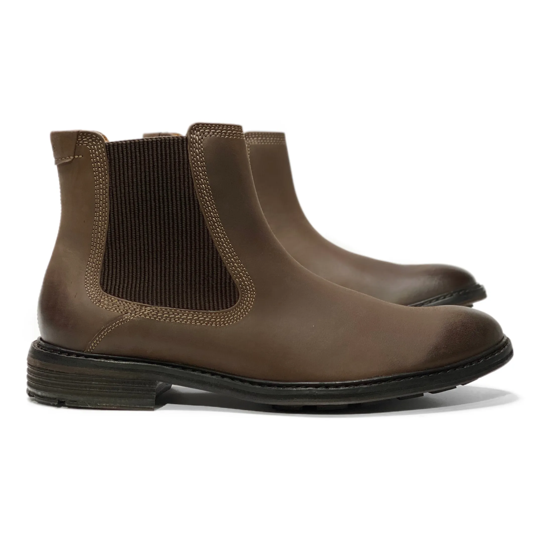 Flexible Comfort Hendrick Chelsea Boots