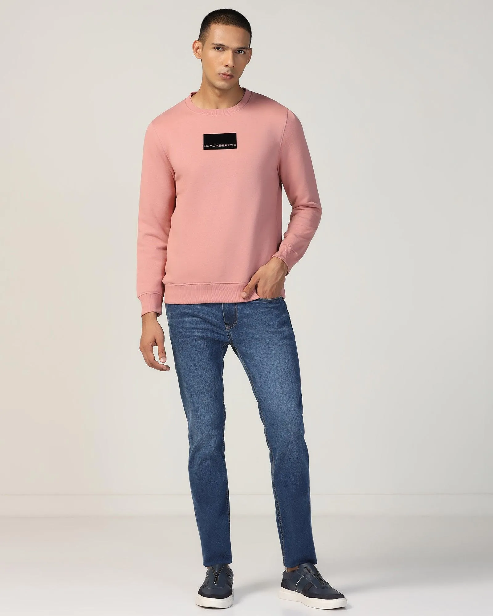 Crew Neck Pink Solid Sweatshirt - Uno casual sneakers