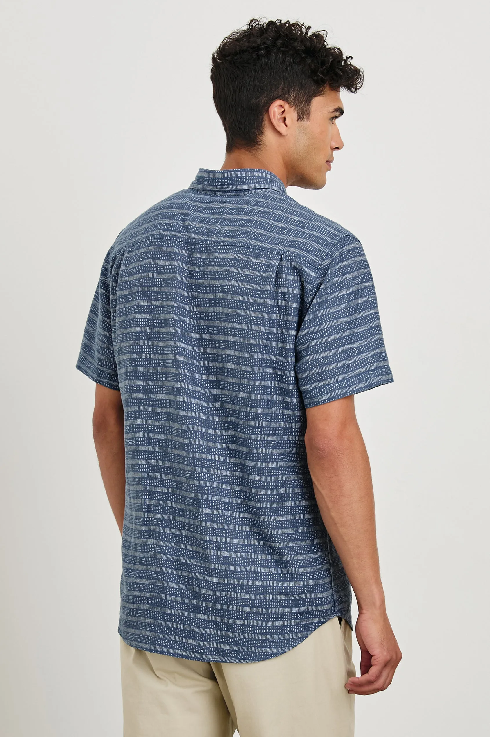 Easy Layering Carson SS Shirt - Homespun Blue
