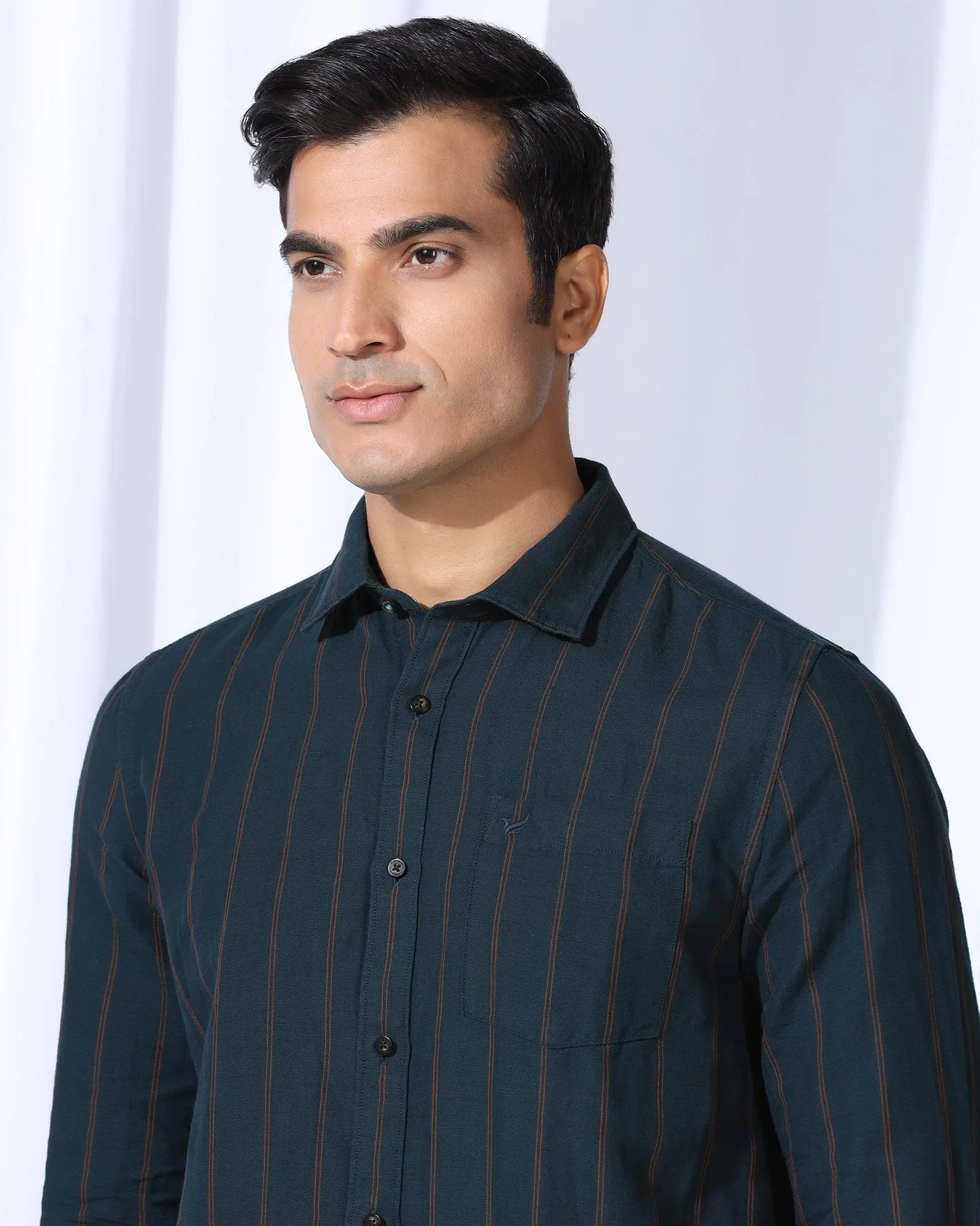 Timeless Classic Linen Casual Navy Stripe Shirt - Darcom