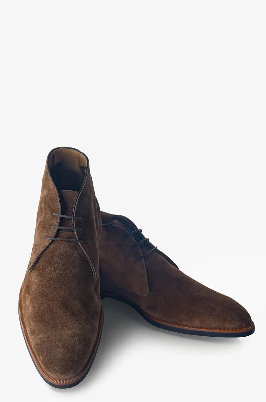David August Suede Chukka Boot in Farro Training Angel Glow