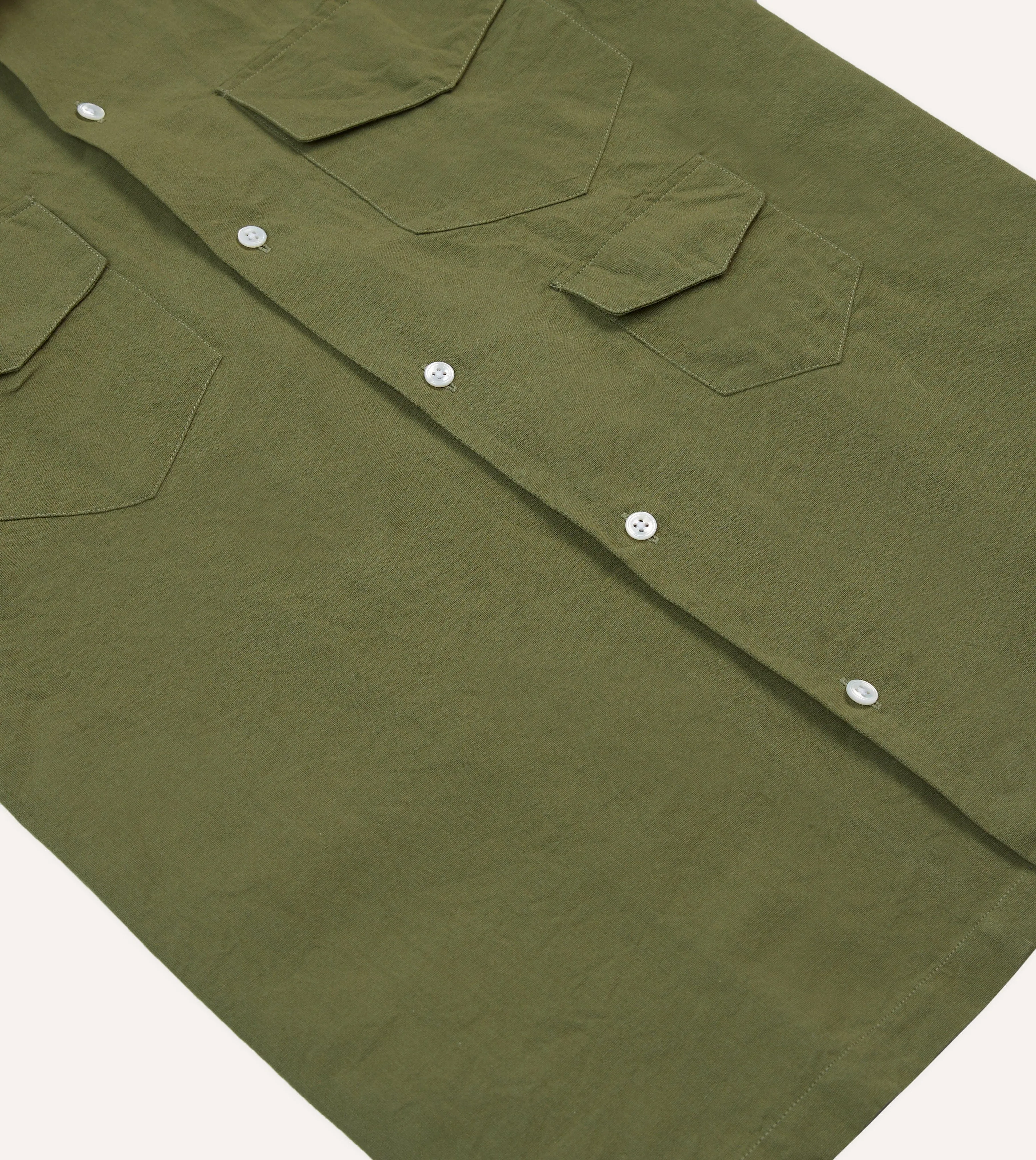 Olive Cotton-Linen Camp Collar Three Pocket Short Sleeve Shirt Soft Collar Design