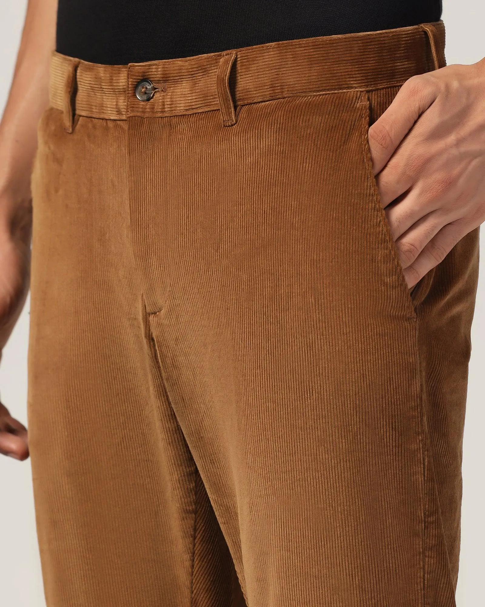 Non Clip Slim Comfort B-95 Casual Brown Solid Khakis - Magna